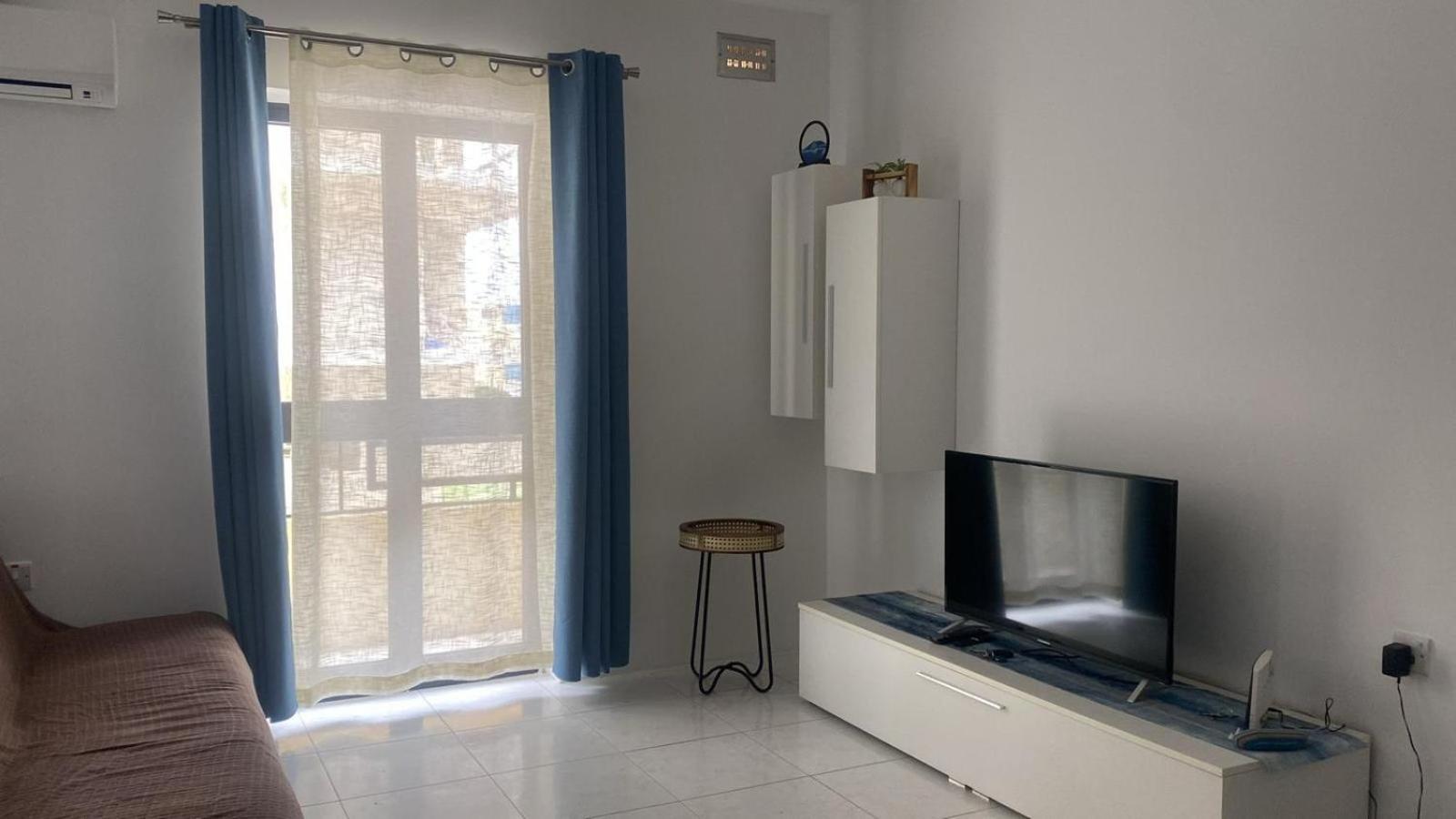 Apartment Triq Is-Silla Марсаскала Экстерьер фото